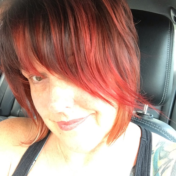 Meet Your Posher - Picture 5 of 8